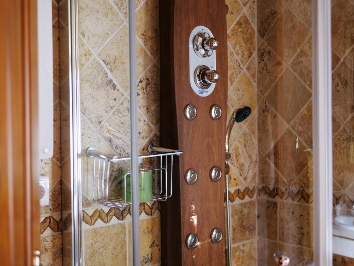 Apartamentos Turisticos Tronca Luxury Γρανάδα Εξωτερικό φωτογραφία